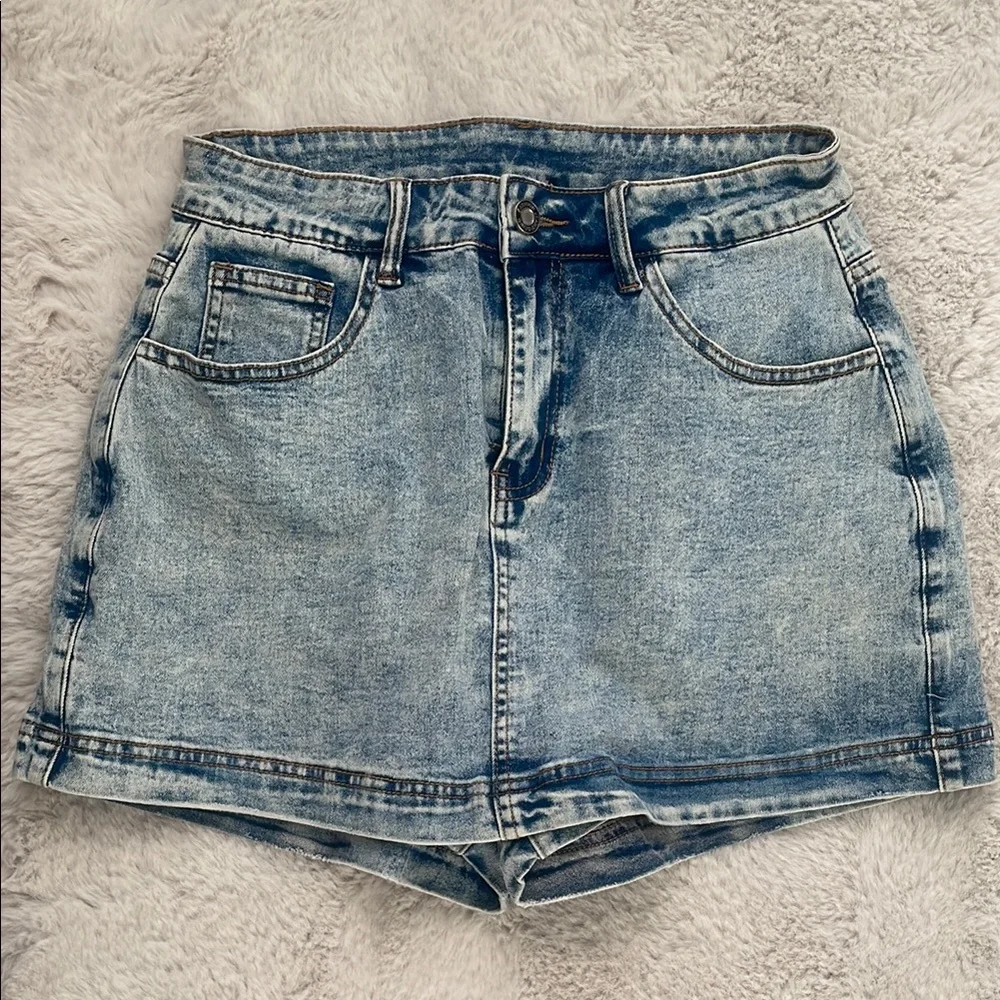 Amazon Skort - Picture 1 of 2
